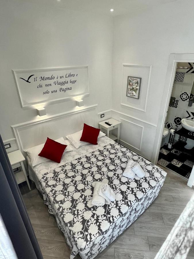 Hotel Domus Giordano Rzym Zewnętrze zdjęcie